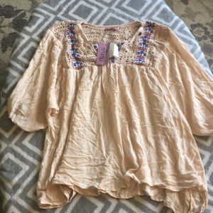 🌟NWT boho type shirt🌟